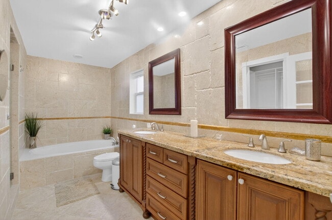 Building Photo - 10305 Crosswind Rd