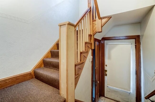 Building Photo - 3317 Wunder Ave