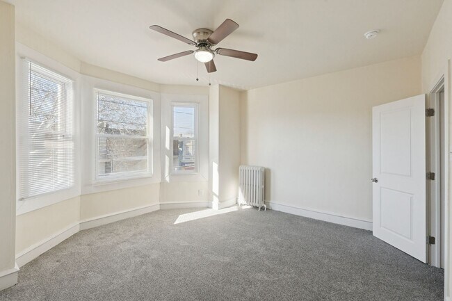 Building Photo - 3953 N 9th St