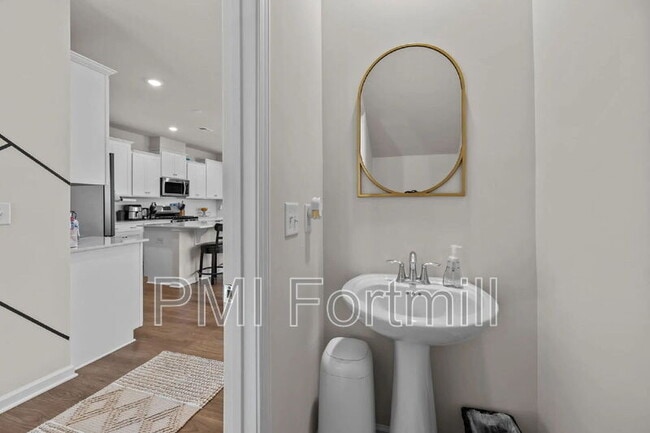 Building Photo - 18045 Stark Wy