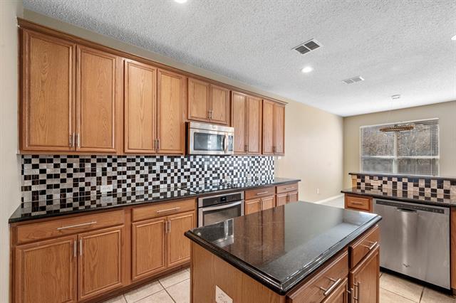 Building Photo - 1116 Wedgewood Dr