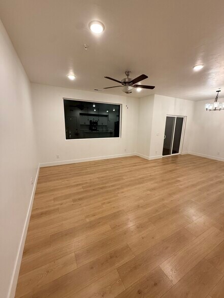 Building Photo - 551 S 1020 W