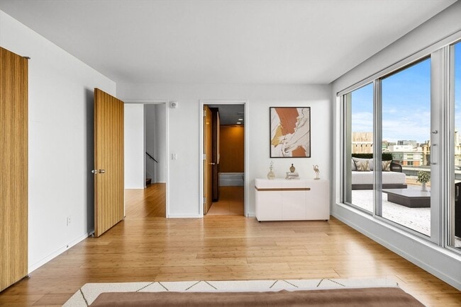 Building Photo - 141 Dorchester Ave