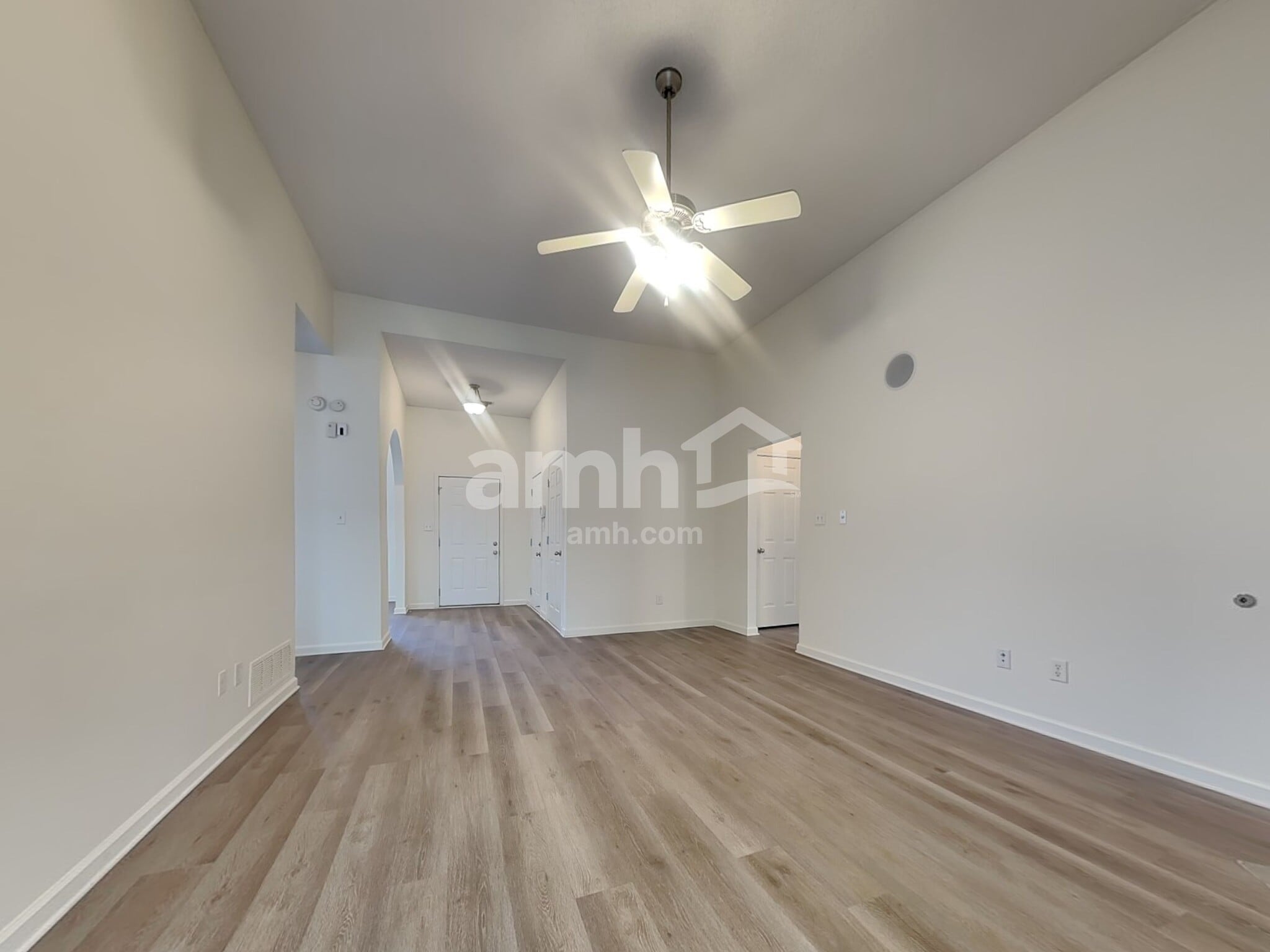 Building Photo - 3145 Amanda Belle