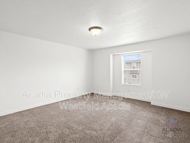Building Photo - 664 N 130 E