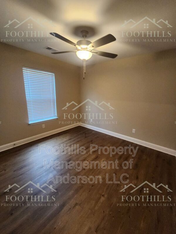 Building Photo - 113 Cypress Run