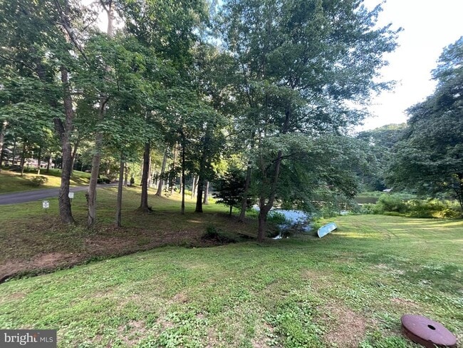 Building Photo - 3137 Trenholm Dr