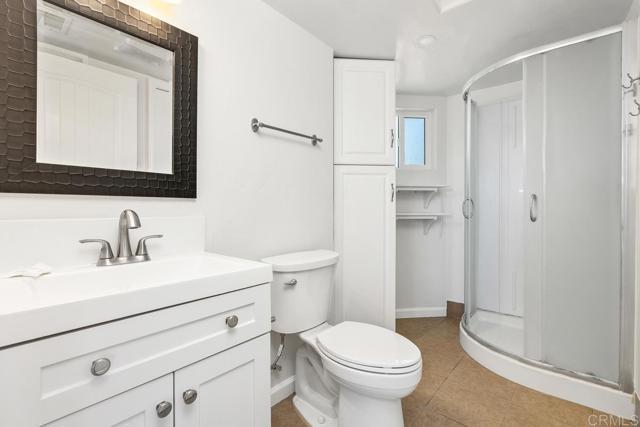 Building Photo - 835 Barsby St