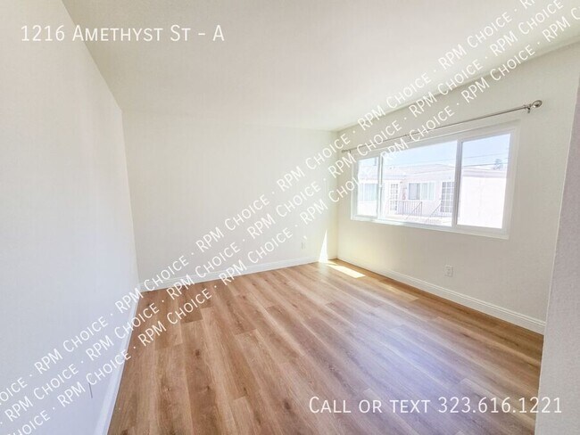 Building Photo - 1216 Amethyst St