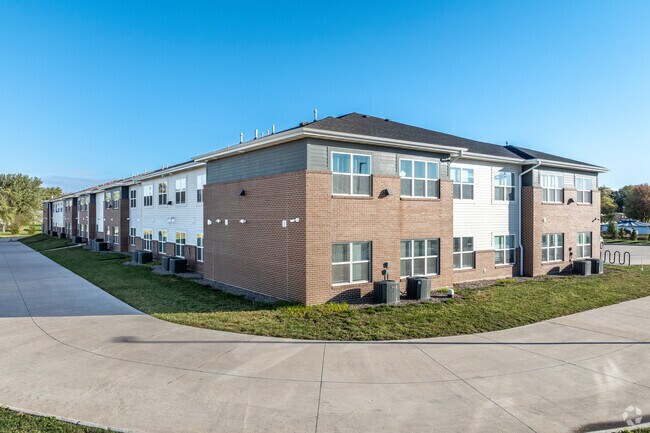 Building Photo - Chandler Pointe