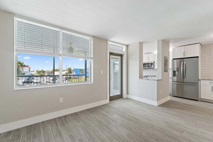 Building Photo - 108 Paradise Harbour Blvd