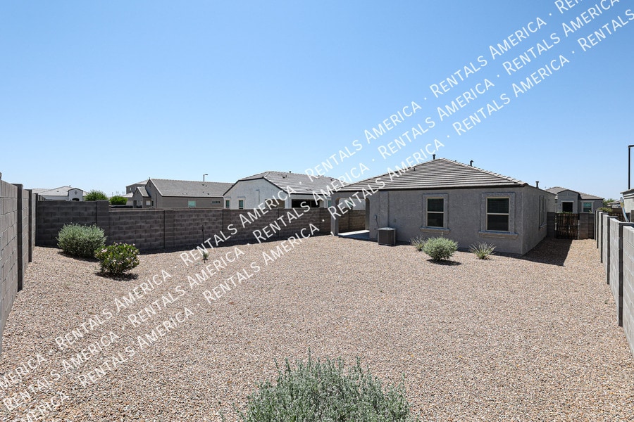 Building Photo - 30706 W Indianola Ave