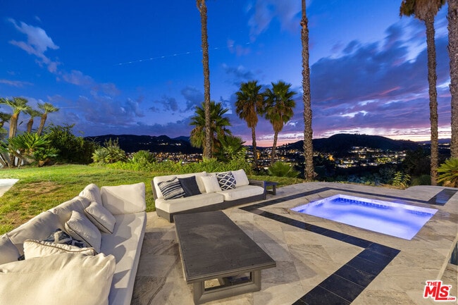 Building Photo - 24366 La Masina Ct