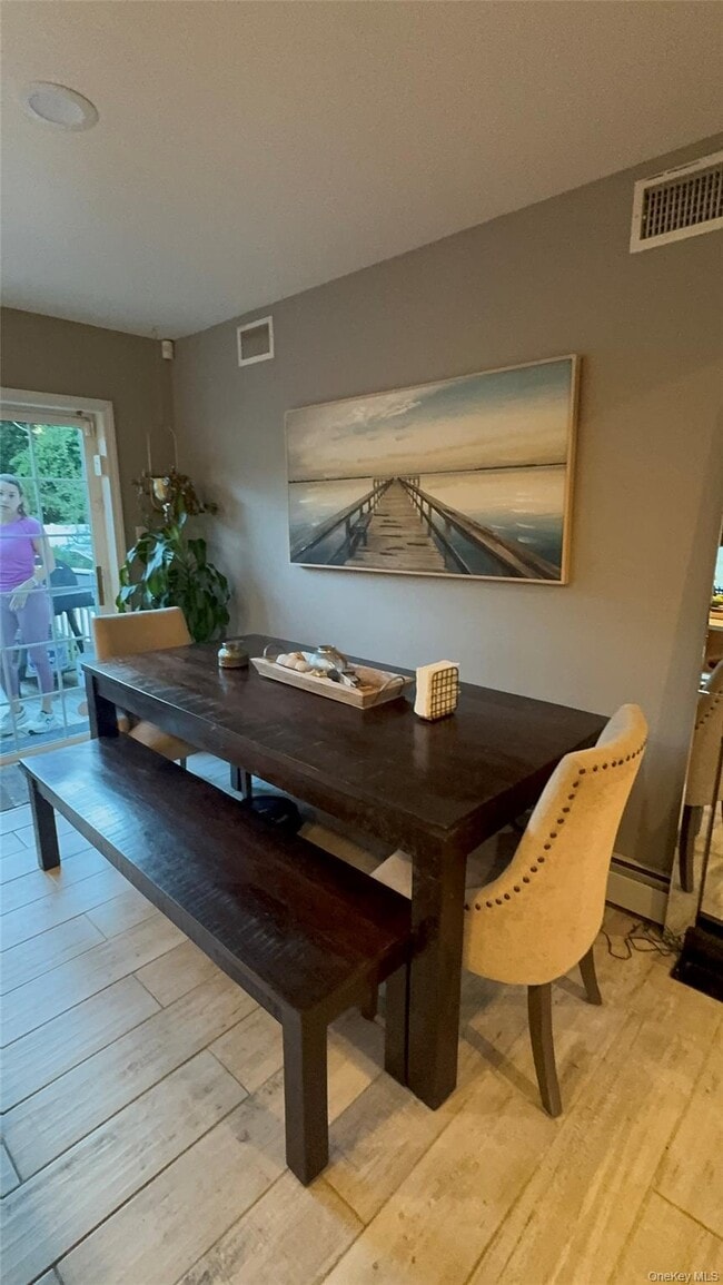 Building Photo - 30 Lewis Rd