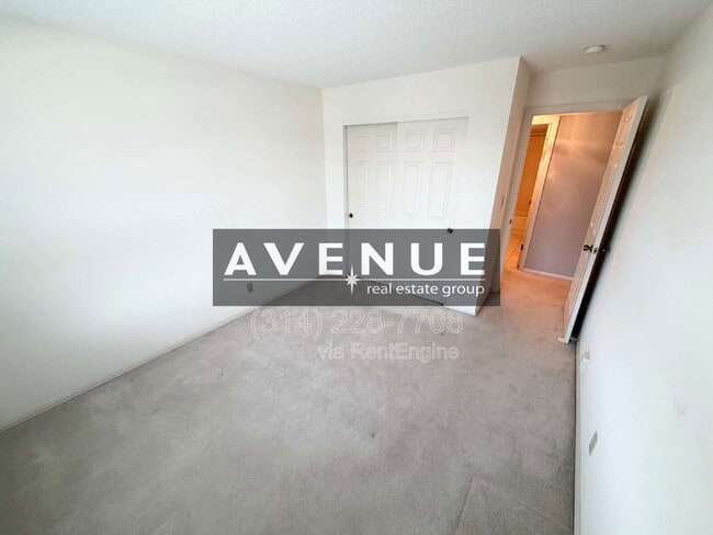 Building Photo - 312 Clayton Xing Dr