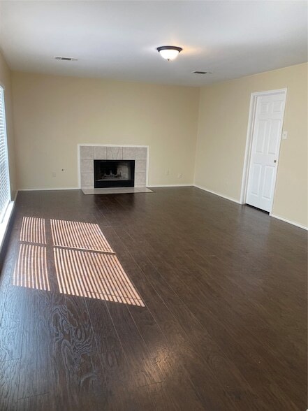 Building Photo - 16631 Spring Glade Dr