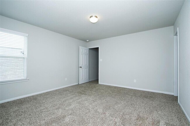 Building Photo - 14618 Twilight Knl Trl