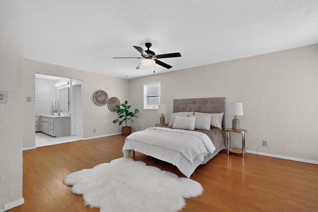 Building Photo - 3503 Berkeley Pl NE