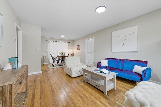 Building Photo - 1181 Starline Dr