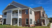 Building Photo - 1 Bedroom, 1 Bathroom, End, First floor, A...