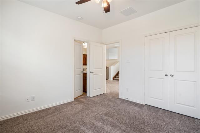 Building Photo - 546 El Camino Dr