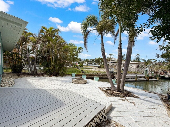 Building Photo - 200 176th Terrace E