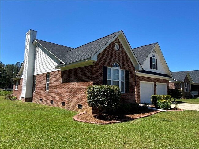 Building Photo - 6501 Ryefield Dr