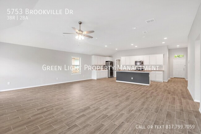 Building Photo - 5753 Brookville Dr