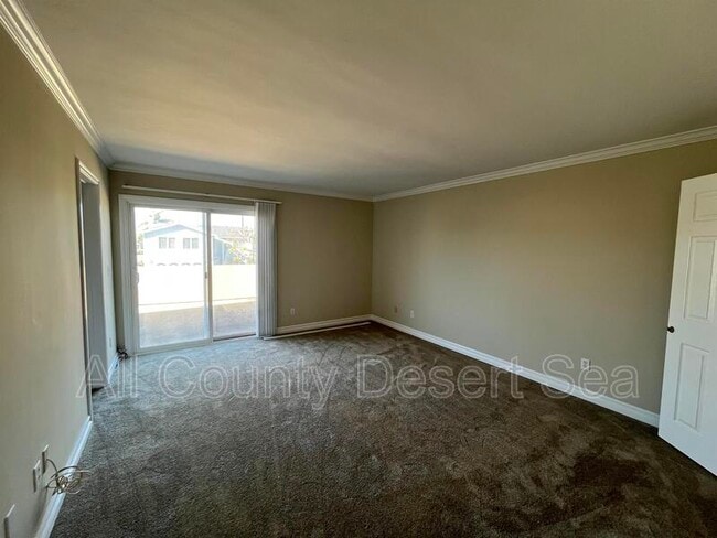 Building Photo - 6822 Lafayette Dr