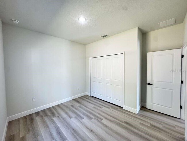 Building Photo - 8151 SW 135th Loop