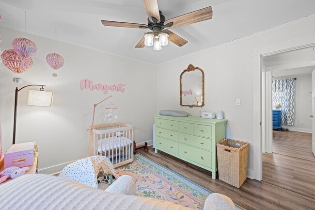 Building Photo - 6115 Gondolier Dr