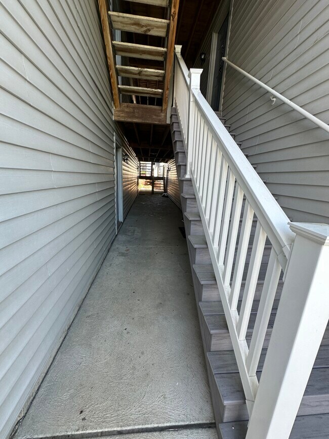Walk to unit. Condo is on the main level w/ no steps - 4300 Arrow Tree Dr