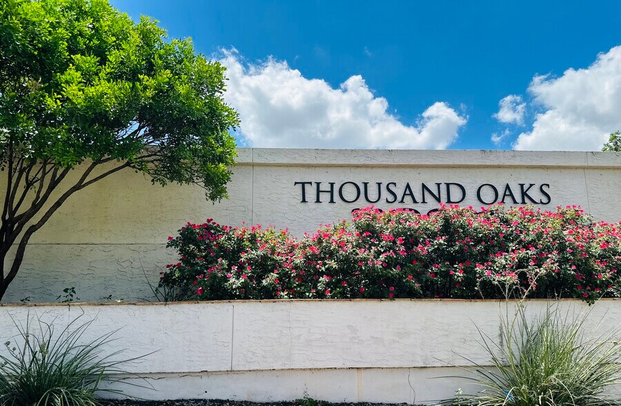 Primary Photo - 2255 Thousand Oaks