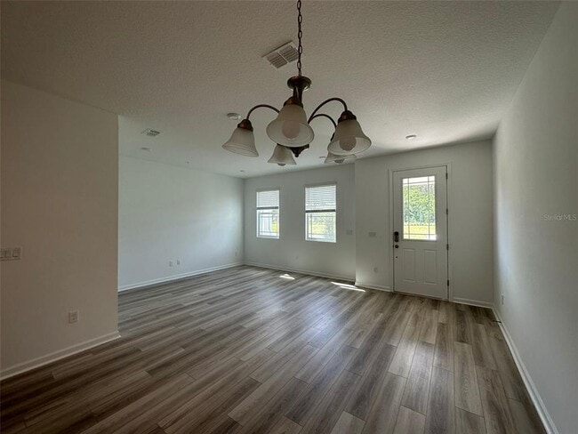 Building Photo - 11551 Sunsail Ave
