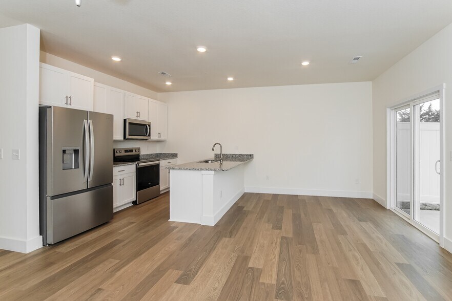 Building Photo - 2523 Legg Ln