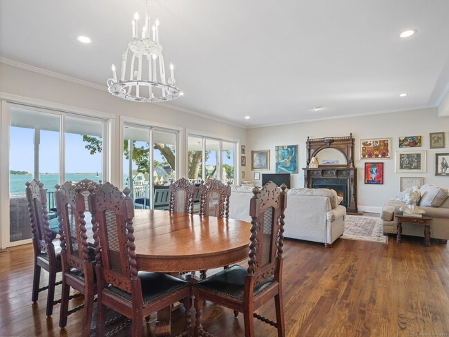 Building Photo - 3 E Beach Dr