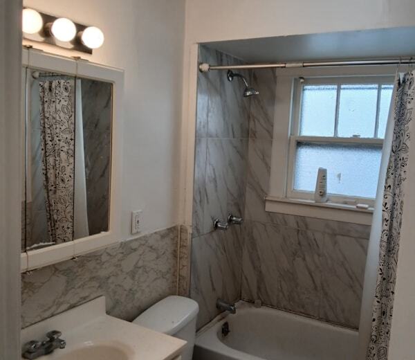 Building Photo - 138 N 38th St