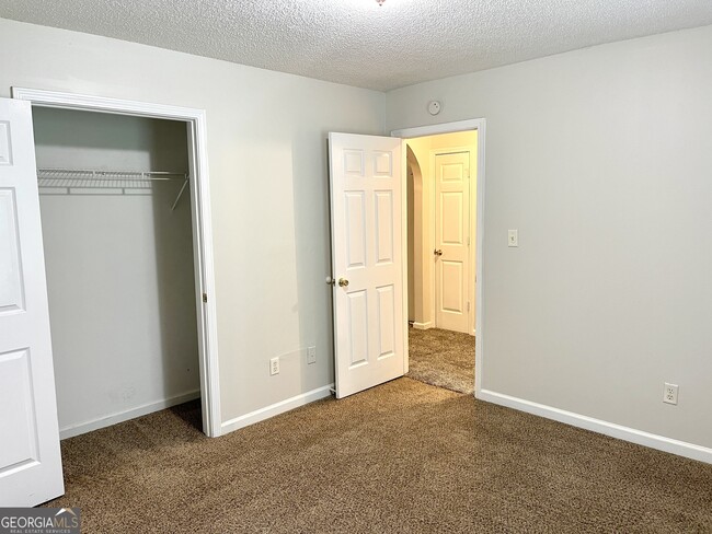 Building Photo - 3771 Hudson Ct