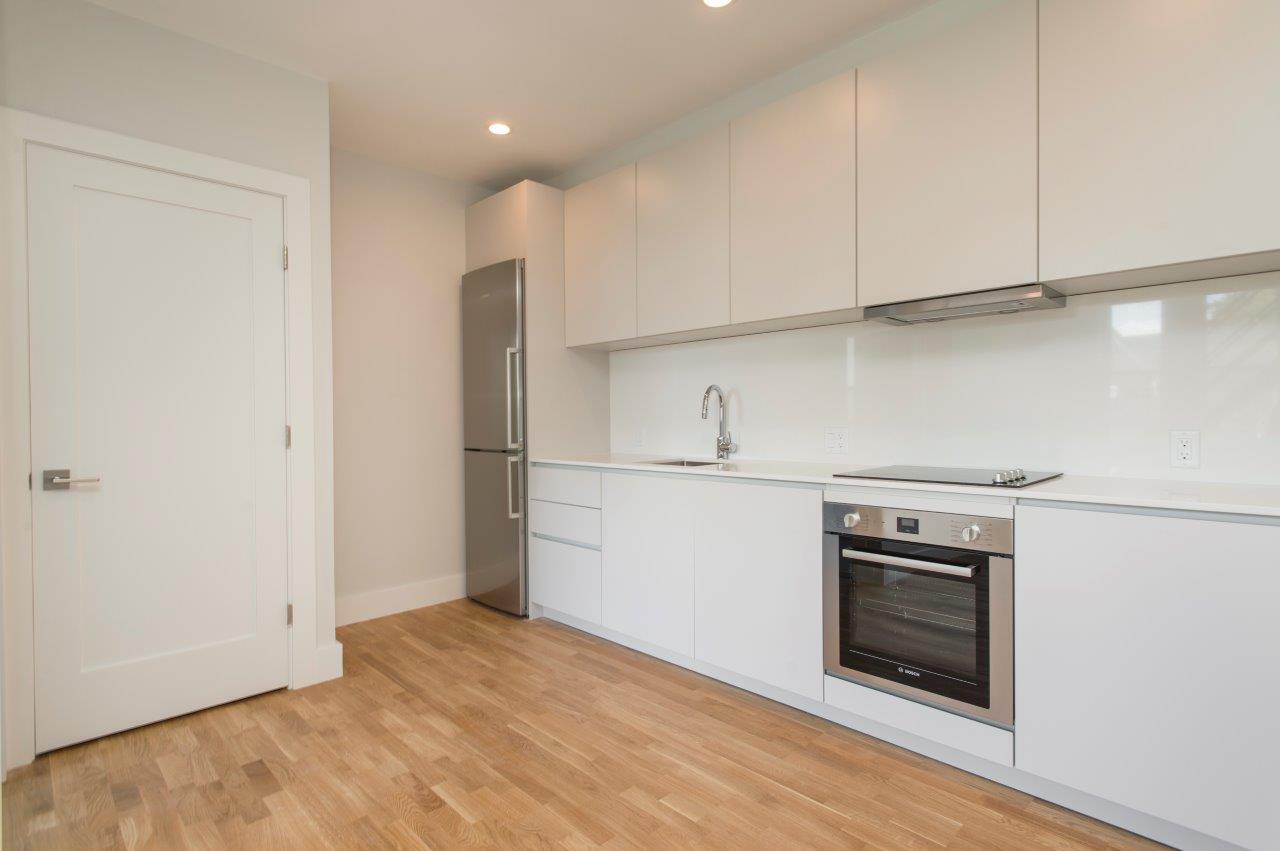 Building Photo - 138 Highland Ave