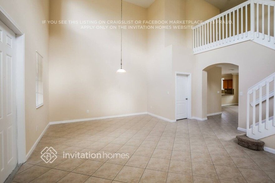 Building Photo - 946 NW 206th St