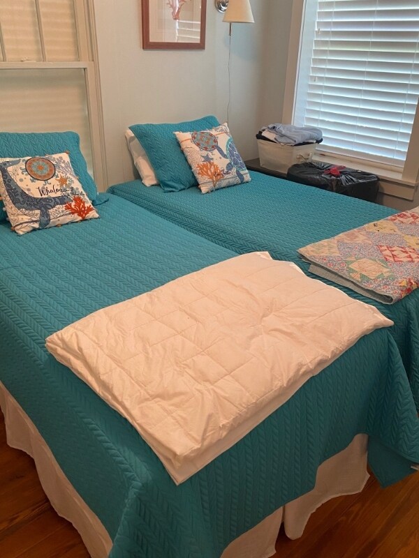 Building Photo - 431 E 9th Ave