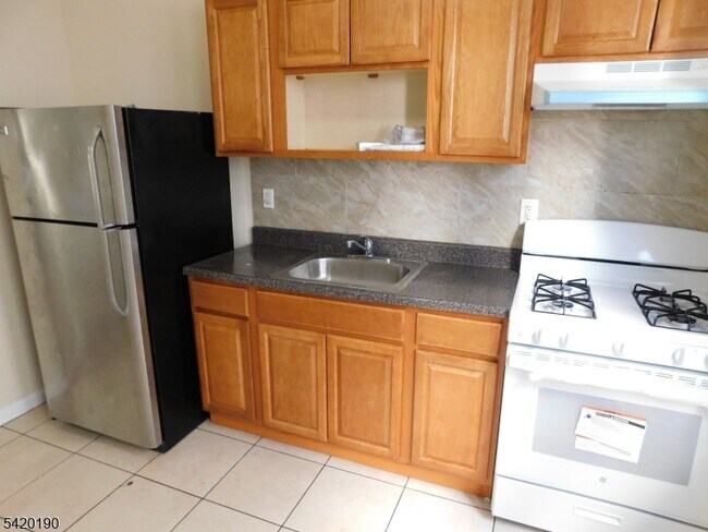 Building Photo - 282 Renner Ave