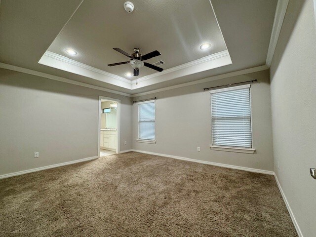 Building Photo - 100 Sullivans Wy