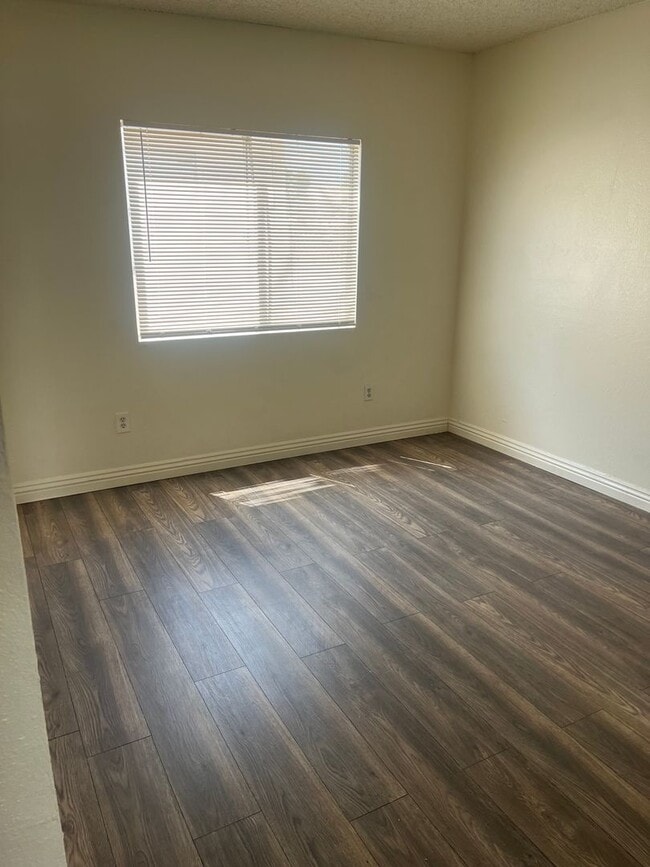 Building Photo - 2710 Eldora Cir