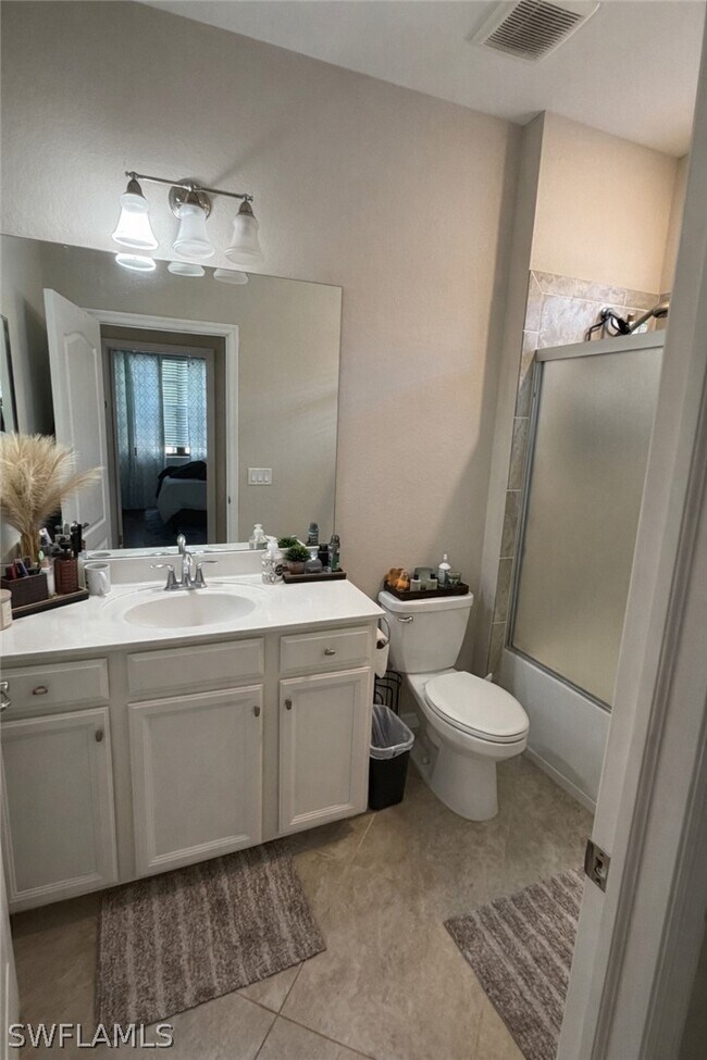 Building Photo - 4284 Raffia Palm Cir