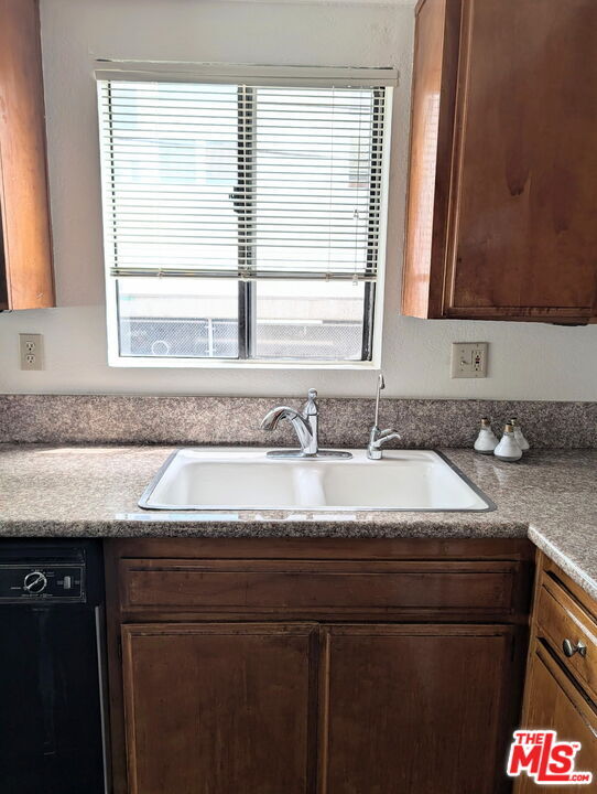 Building Photo - 3988 Moore St