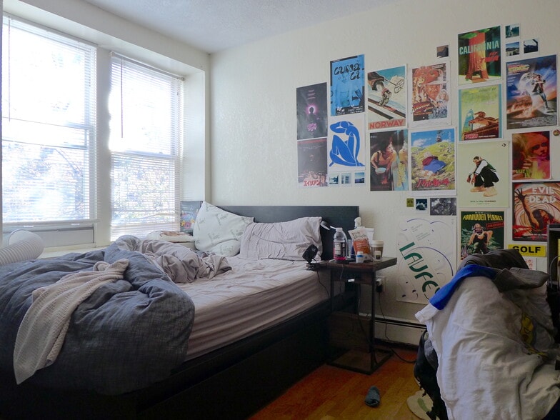 Building Photo - 70 Hammond St