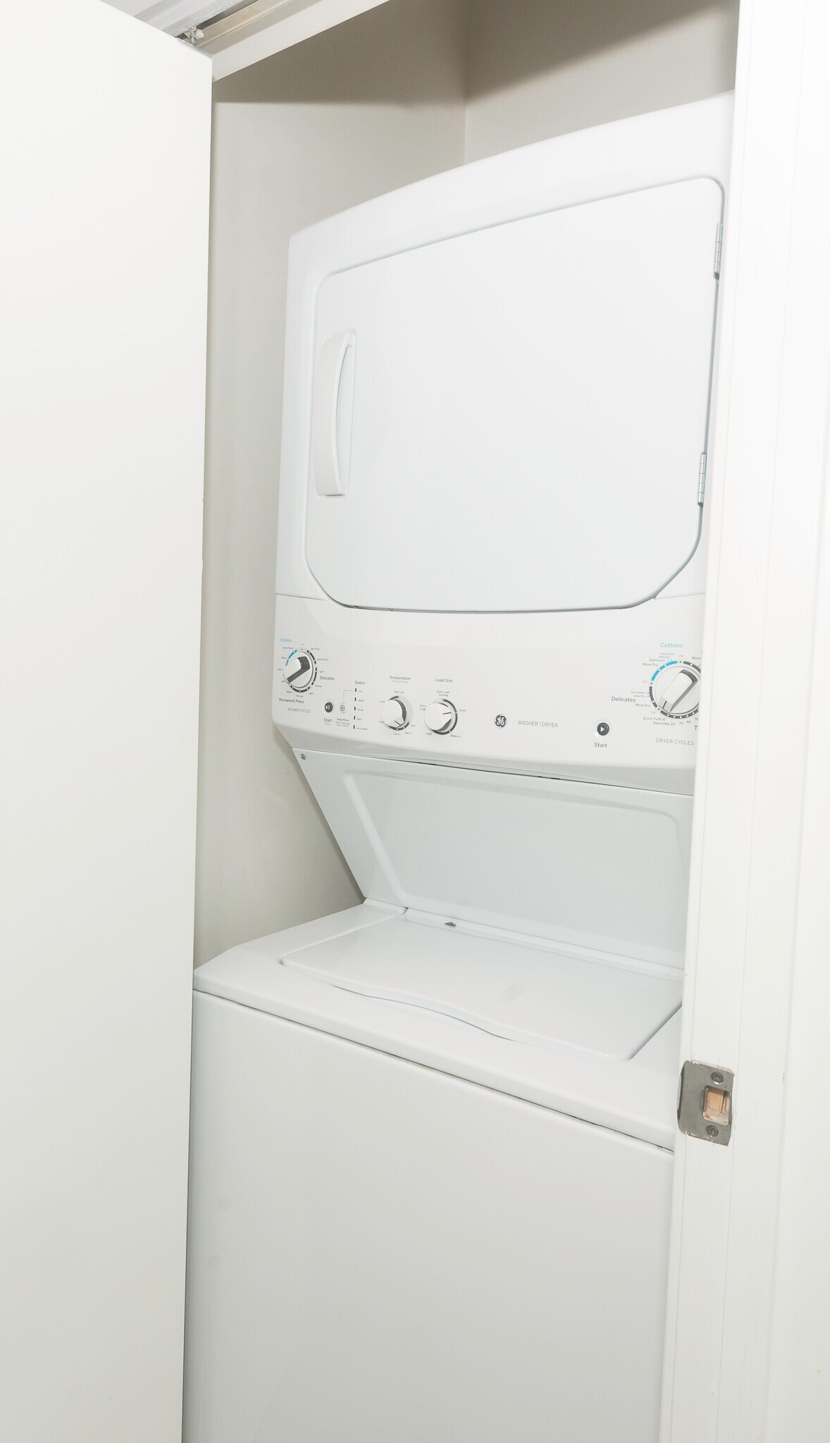 In Unit Washer Dryer - 600 N Kingsbury St