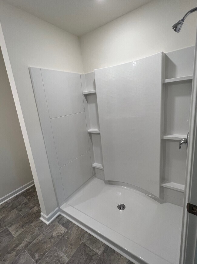 Building Photo - 336 Arrowhead Dr