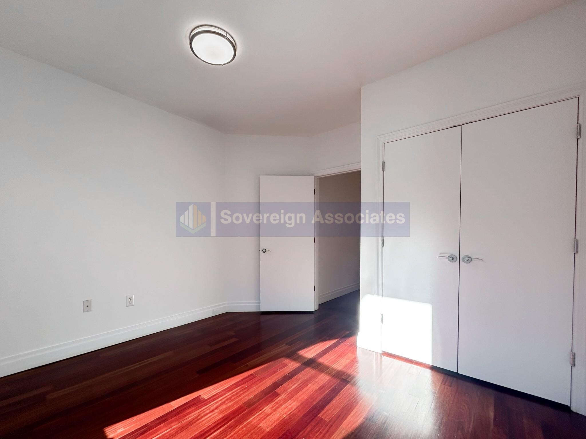 Building Photo - 607 W 137th St